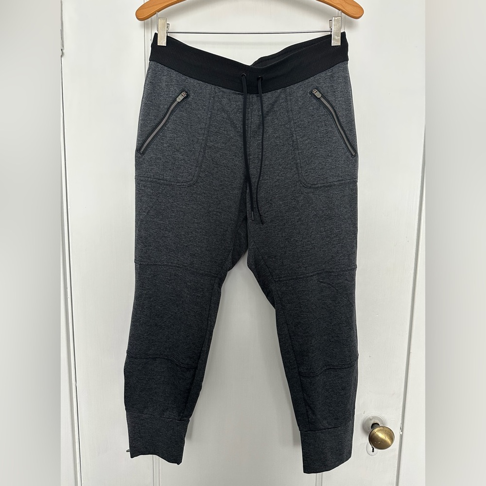 Athleta joggers | Grey | Size: women’s Medium petite